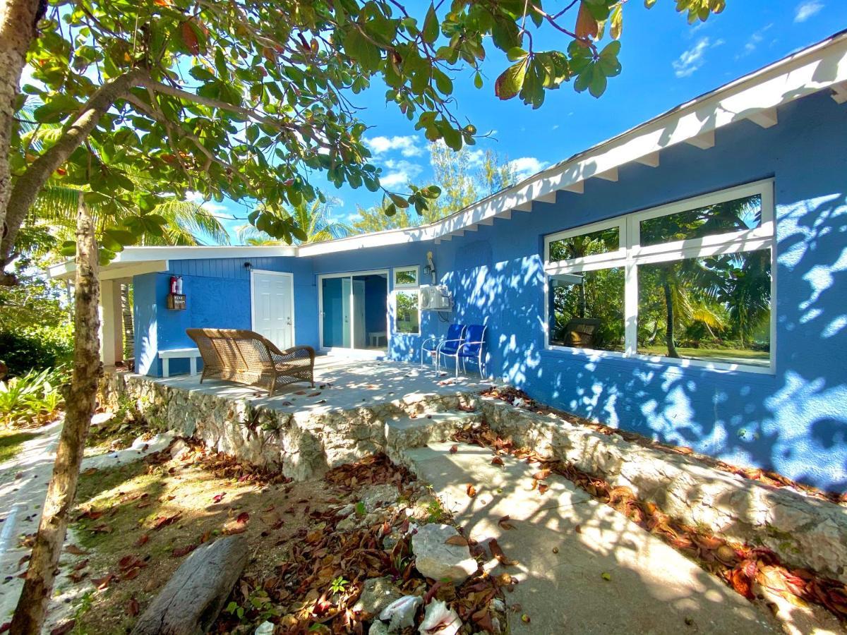 The Sunset Cove And Rainbow Room Alice Town  Exterior foto